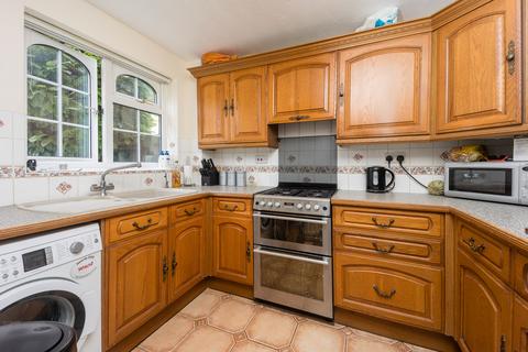 14 Campion Close, Northfleet, Gravesend, DA11 8TB