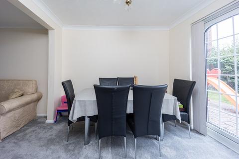 14 Campion Close, Northfleet, Gravesend, DA11 8TB