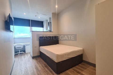 Studio to rent, Renaissance Works, New Street, Huddersfield, HD1 2AT