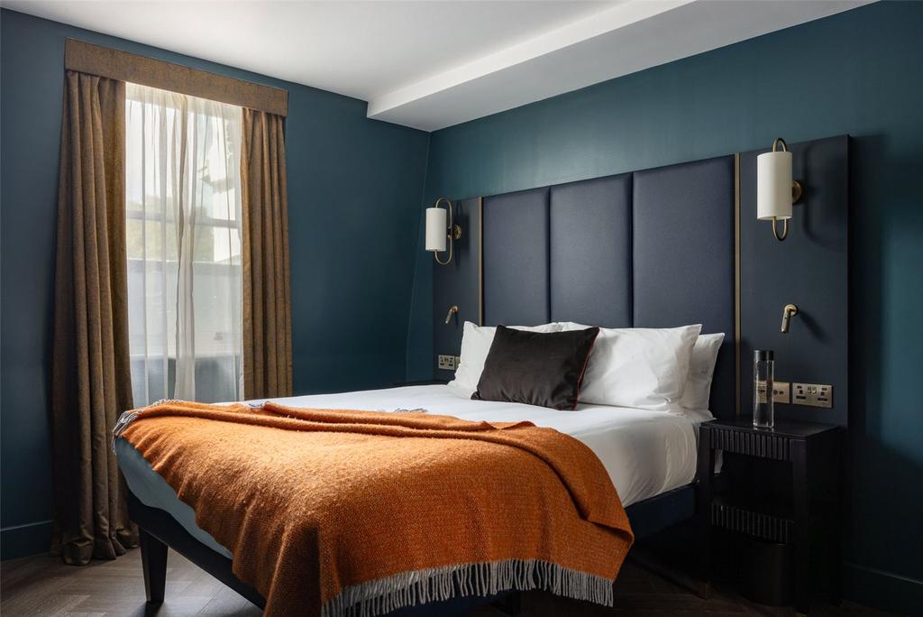 Double Bedroom
