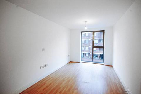 1 bedroom flat for sale, Vauxhall Bridge Road, Westminster, London, SW1V