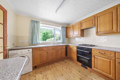 16 Burnards Field Road, Colyton, EX24 6PF