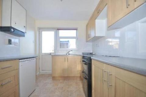 3 bedroom end of terrace house to rent, Durham Way, Harrogate, North Yorkshire, HG3 2TB