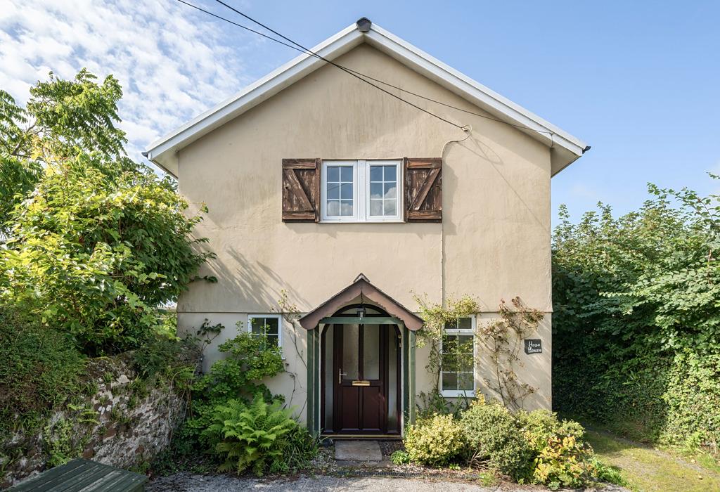 West Street, Kilkhampton, Bude, Cornwall 3 bed detached house for sale