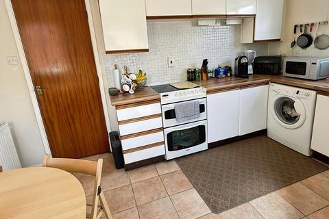 2 bedroom detached bungalow for sale, Padgate Close, Scraptoft, Leicester, LE7