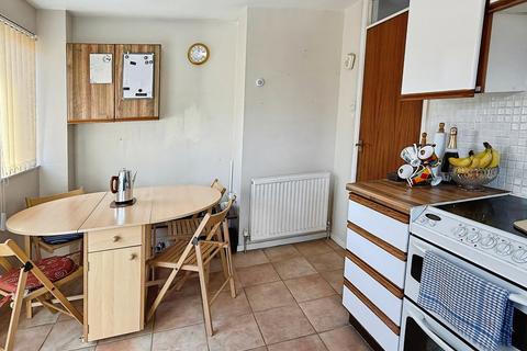 2 bedroom detached bungalow for sale, Padgate Close, Scraptoft, Leicester, LE7