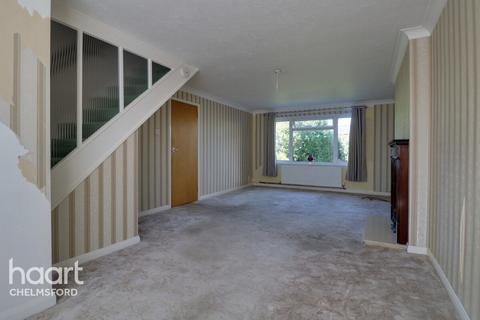 3 bedroom semi-detached house for sale - Linnet Drive, Chelmsford