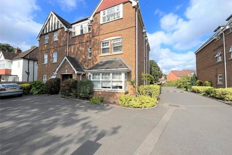 2 bedroom flat for sale - Camberley, Surrey, GU15