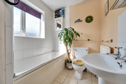 9 Ash Place, Stamford, PE9 2JB