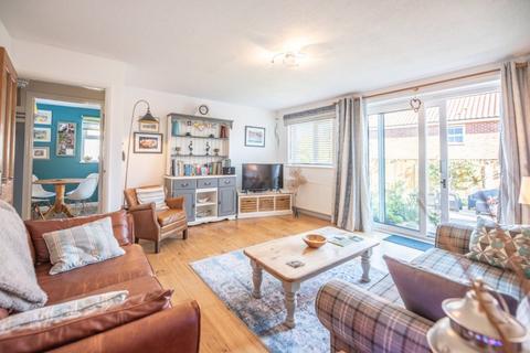 7 Mariners Way, Aldeburgh, IP15 5QH
