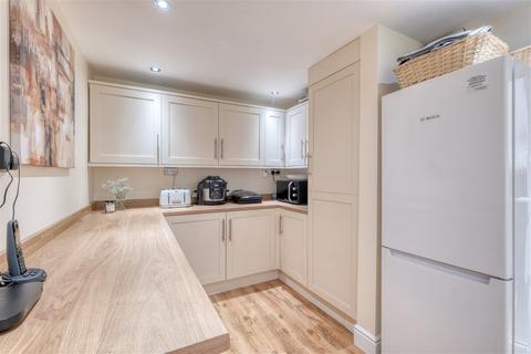 8 Augustine Avenue, Studley, B80 7JP