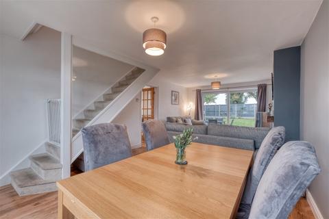 8 Augustine Avenue, Studley, B80 7JP