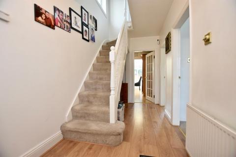 57 Castle Lane, Solihull, B92 8DE