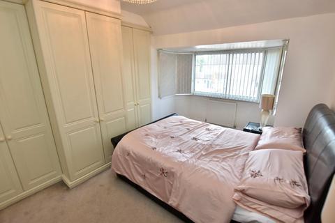 57 Castle Lane, Solihull, B92 8DE