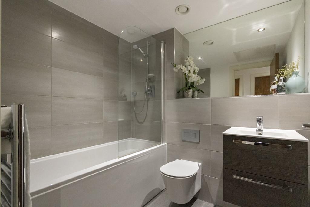 Apartment in Birmingham - More