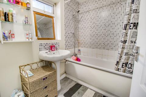 3 Bembridge Close, Swindon, SN3 2PG