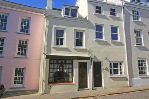 3 bedroom house for sale, 6 High Street, Alderney