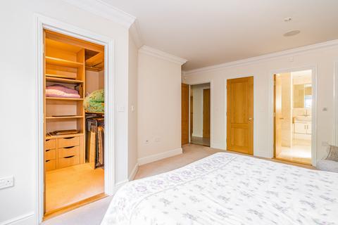 2 bedroom apartment for sale, Packhorse Road, Gerrards Cross, Buckinghamshire, SL9
