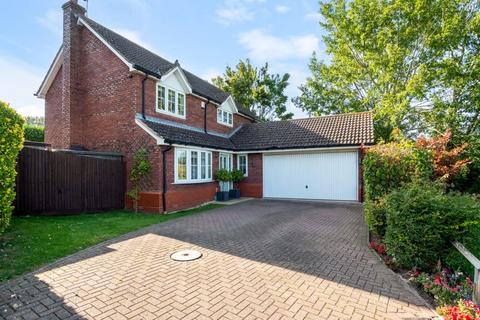 4 bedroom detached house for sale, Martin Road, Wilmington