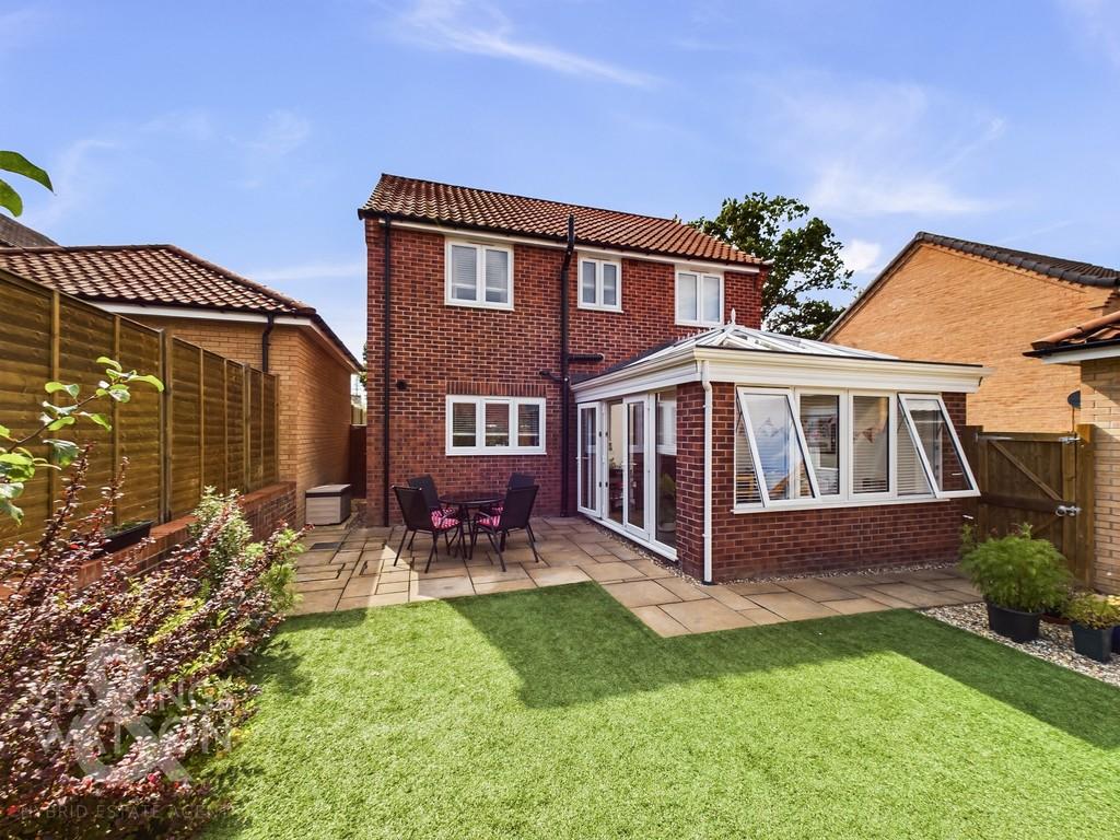 Lime Tree Close, Framingham Earl, Norwich 3 bed detached house for sale