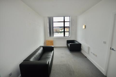 2 bedroom flat to rent, Green Lane, Sheffield, UK, S3