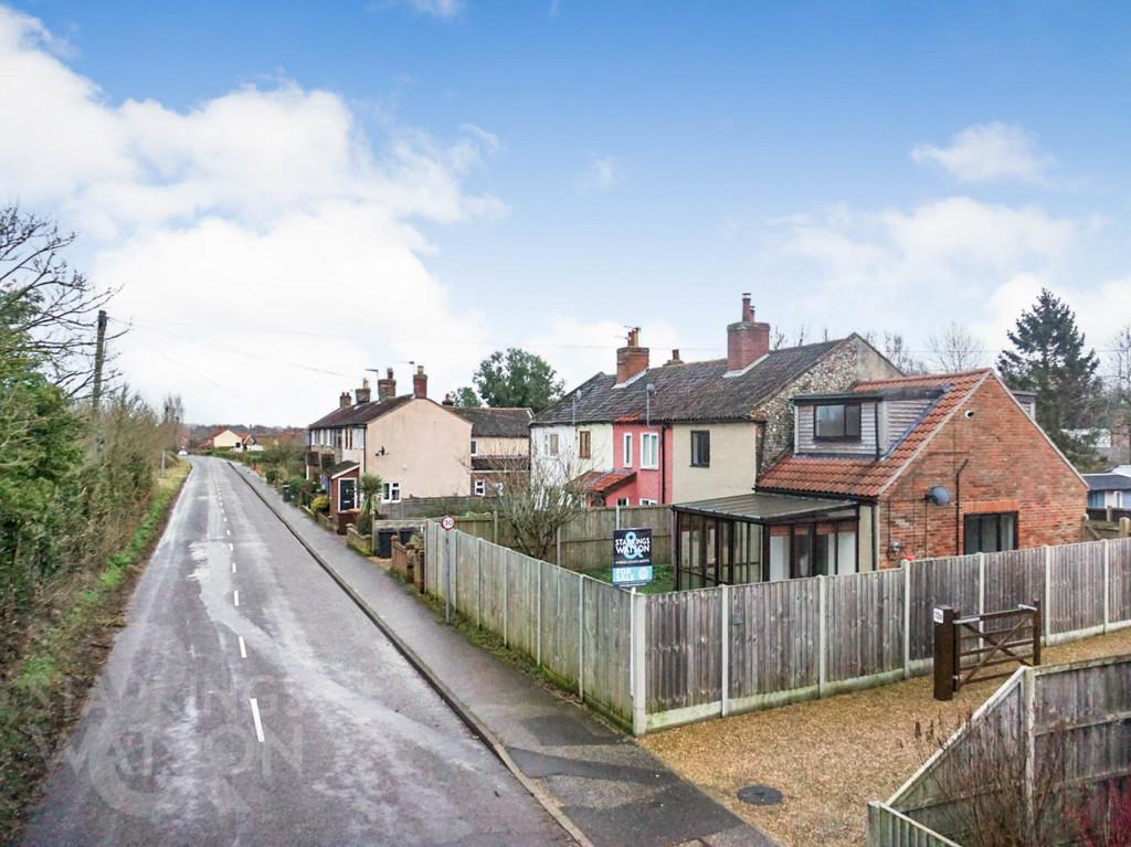 Yarmouth Road, Broome, Bungay 3 bed end of terrace house for sale £
