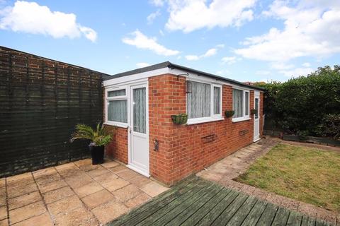 5 Foads Hill, Cliffsend, Ramsgate, CT12 5EL