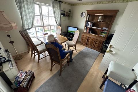 1 bedroom apartment for sale, Darlington Court, Widnes