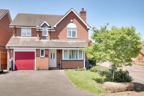 1 Alum Close, Trowbridge, BA14 7HD