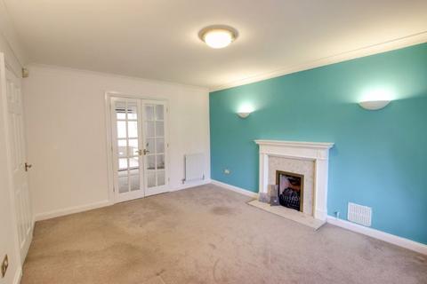 1 Alum Close, Trowbridge, BA14 7HD