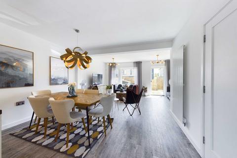 undefined, Countess Way, Milton Keynes MK10