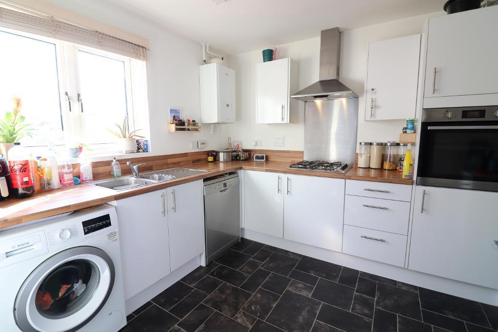 Ampthill MK45 3 bed end of terrace house for sale £140,000