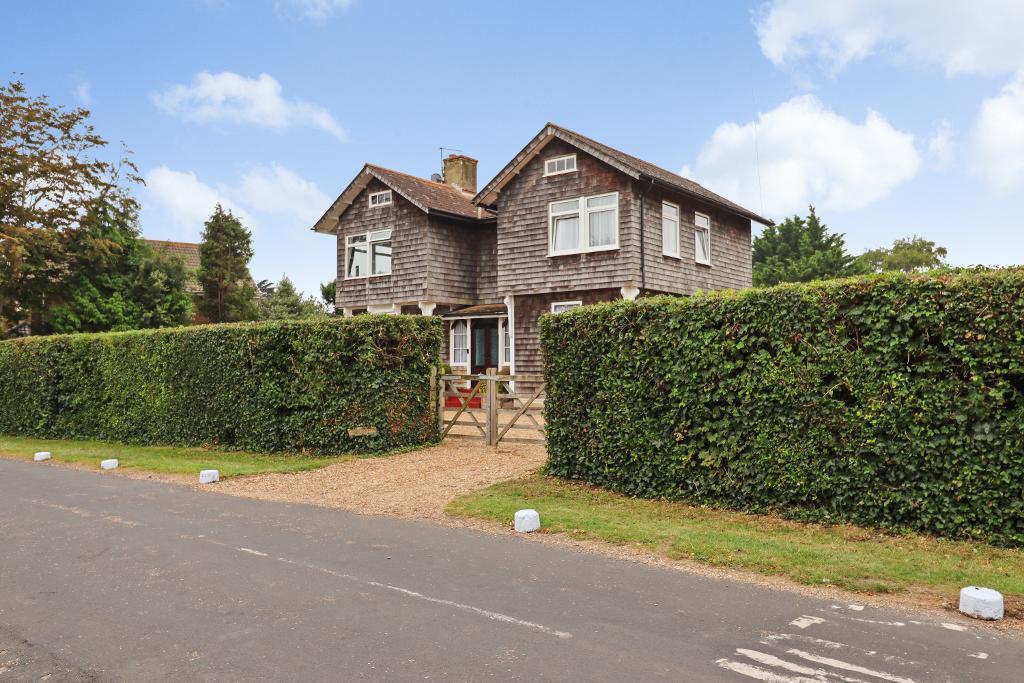 Kingsdown Hill, Kingsdown, Kent, CT14 8EA 5 bed detached house for sale