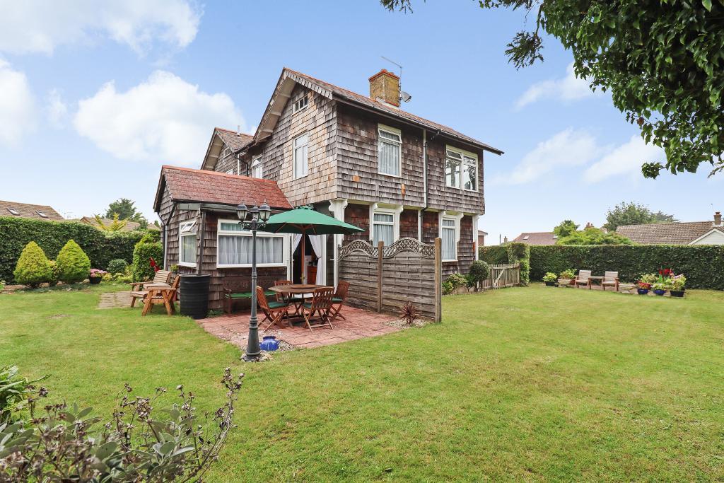 Kingsdown Hill, Kingsdown, Kent, CT14 8EA 5 bed detached house for sale £750,000