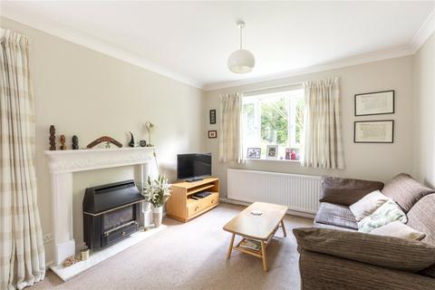 4 Bridle Way, Berkhamsted, HP4 1BS
