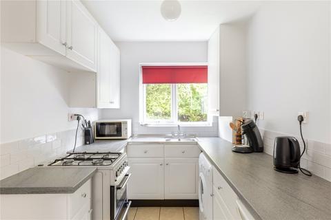 4 Bridle Way, Berkhamsted, HP4 1BS