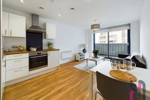 2 bedroom flat to rent, Manchester Waters, 1 Pomona Strand, Old Trafford, Manchester, M16