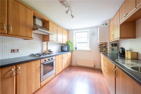 3/9 Powderhall Rigg, Edinburgh, EH7 4GA