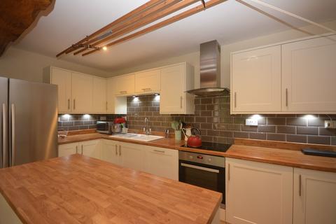 undefined, Mostyn Cottage, Ganllwyd, Dolgellau LL40 2HS
