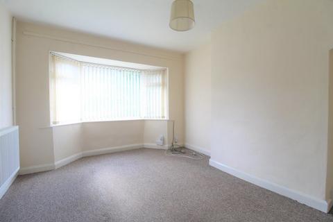 3 bedroom semi-detached house to rent - Scrivelsby Gardens, Beeston, Nottingham, NG9 5HJ
