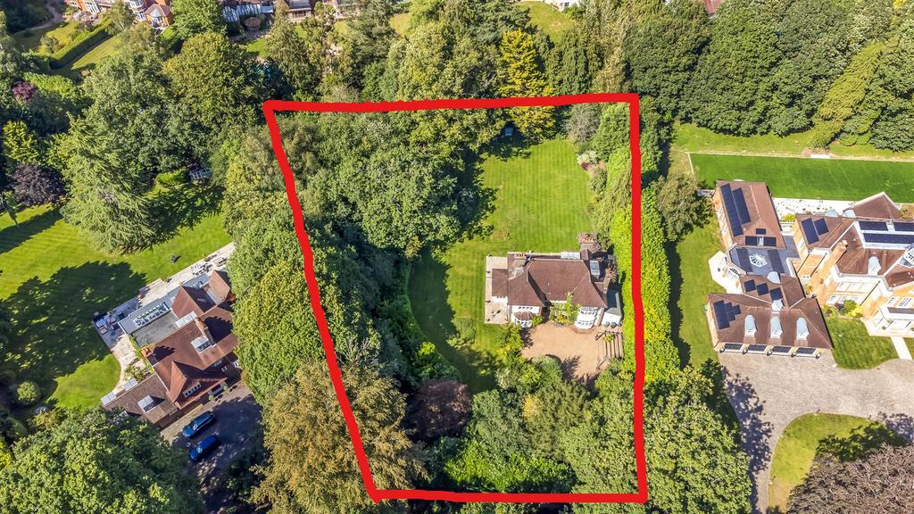 The Chase, Kingswood 6 bed detached house for sale £2,250,000