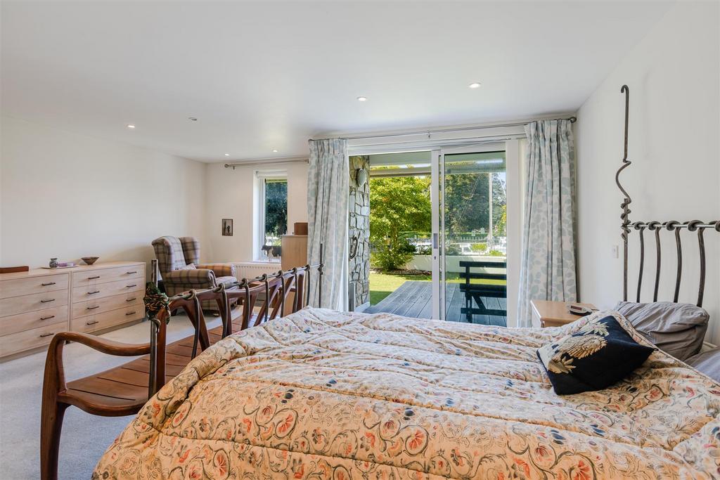 A34 - 1 Elizabethan House, Totnes - 230811.jpg