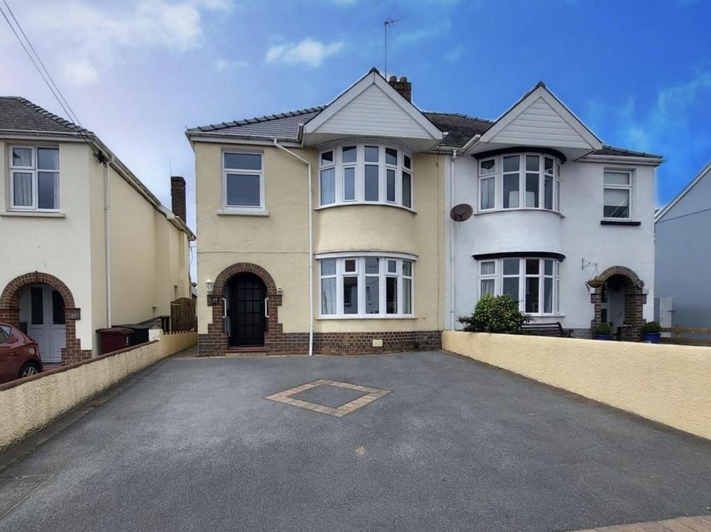 Murray Road, Milford Haven 3 bed semidetached house for sale £220,000