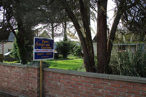 undefined, New Road, Goodwick