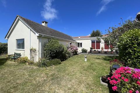 3 bedroom detached bungalow for sale, Venelle De Simon, Alderney, Guernsey