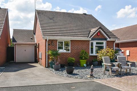 2 bedroom detached bungalow for sale, 4 Hazelmere Drive, Castlecroft,  Wolverhampton