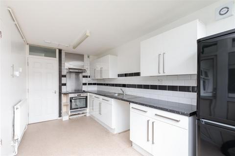 Flat 3, Beckwith House Wadeson Street, London, E2 9DW