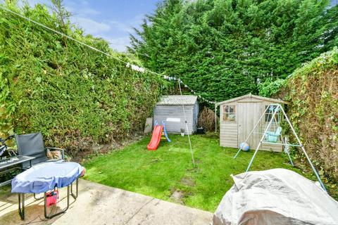 28 Frogmire Road, Knaresborough, HG5 0LE