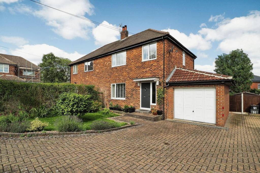 Lancaster Park Road, Harrogate, HG2 7SN 3 bed semidetached house for