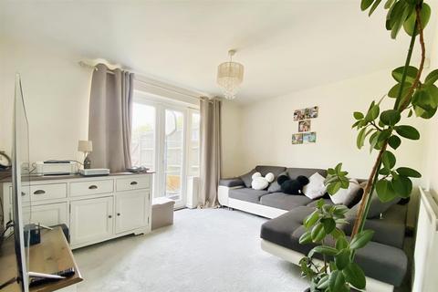 3 bedroom semi-detached house for sale, Premier Way, Kemsley, Sittingbourne
